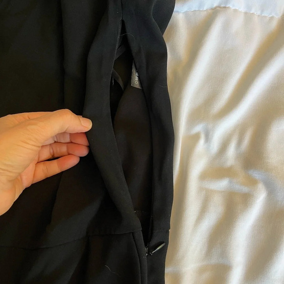 Babaton Salvador Romper, black  size 4 minimalist casual summer outfit. - Picture 9 of 15